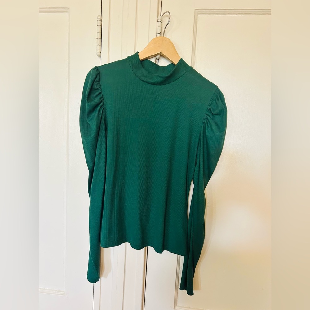 SHEIN Green Long Sleeve Top